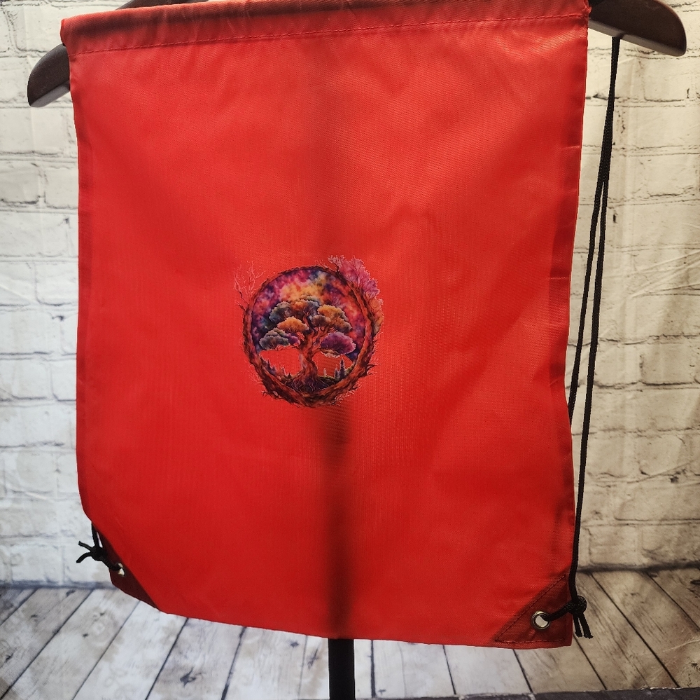 Adult colorful swag bag trees Vivid detail circle red